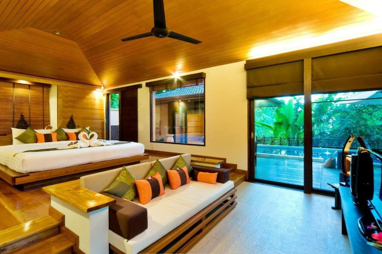 Tempat peranginan Korsiri Pool Cape Panwa